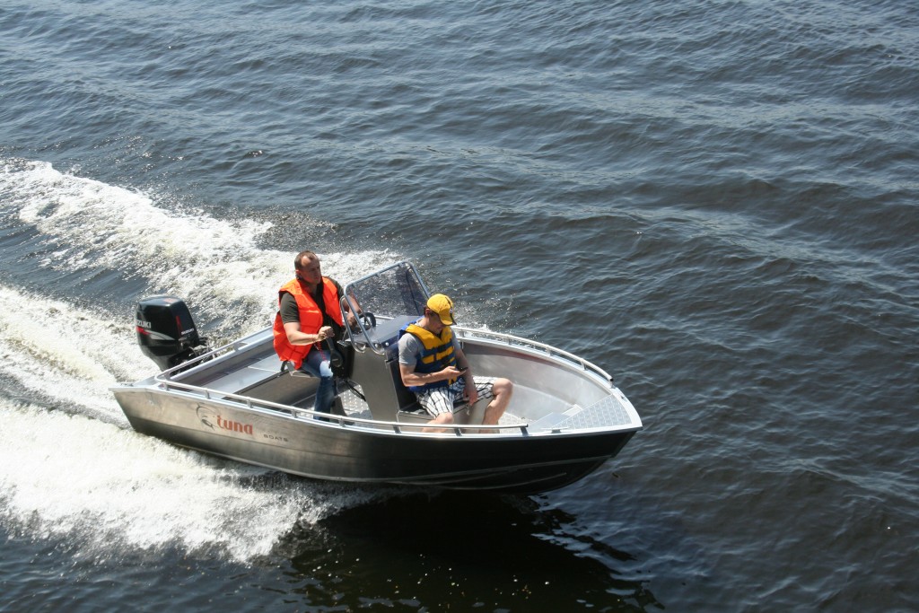 UMS 450 Center Console